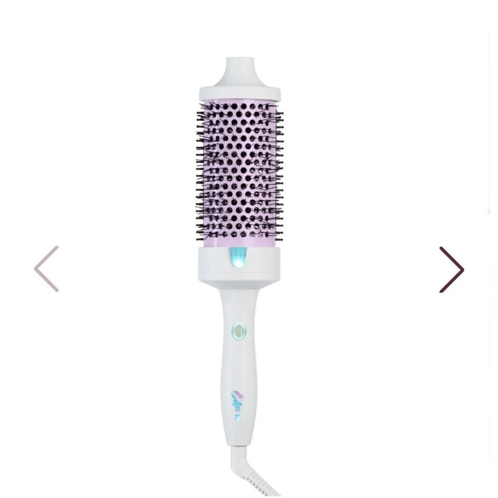 Mane It's Giving Body Jumbo Hot Round Brush bounce Blowout 60MM XL Curler Dry